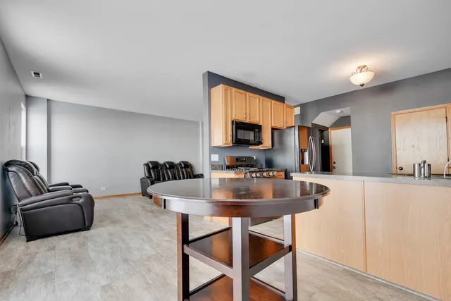 $244,873 | 8513 Sawyer Court, Joliet, IL 60431