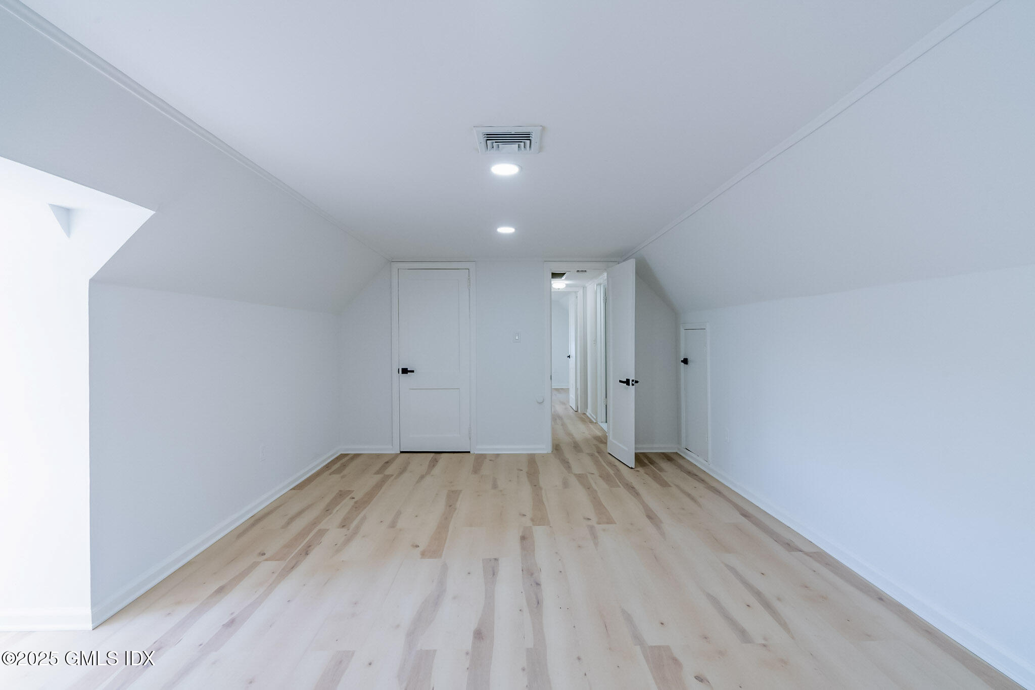 11 Sheep Hill Road Riverside, CT 06878 - Photo 10 of 13 Bedroom