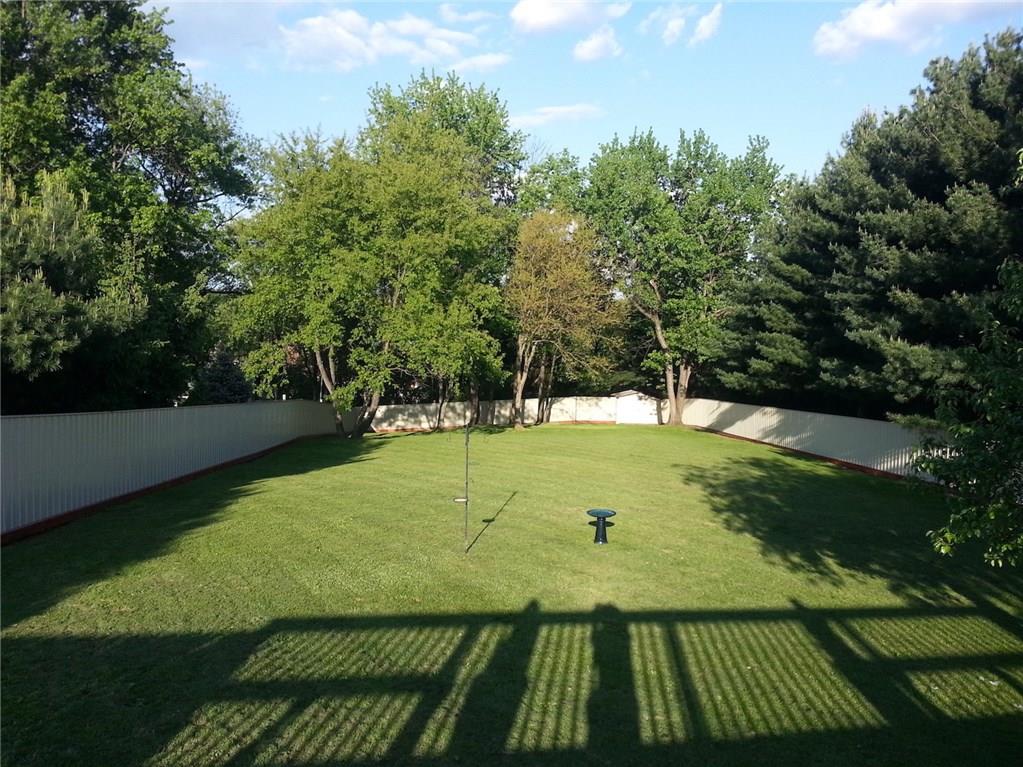 1408 Anderson Road Pittsburgh, PA 15209 - Photo 22 of 25 Large level fenced rear yard.