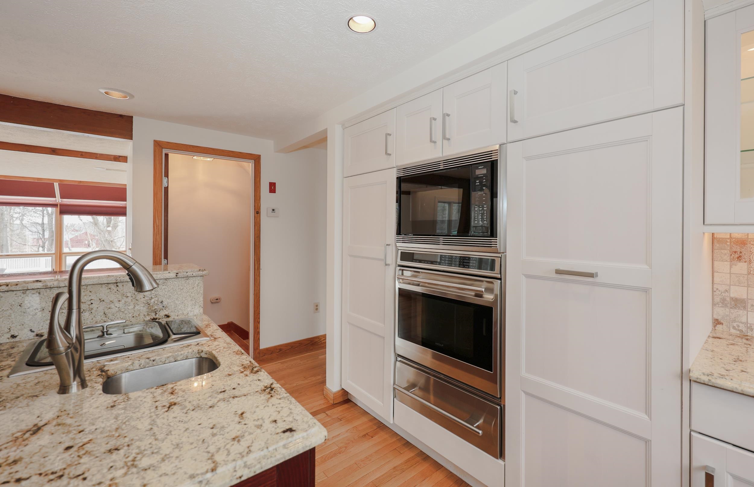 98 Dow Road Hollis, NH 03049 - Photo 11 of 60