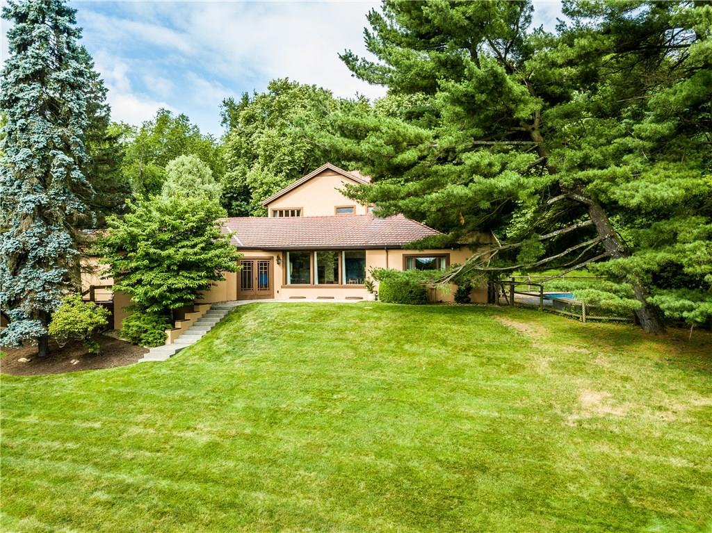234 Hunt Road Pittsburgh, PA 15215 - Photo 1 of 25 Gallery Image 1