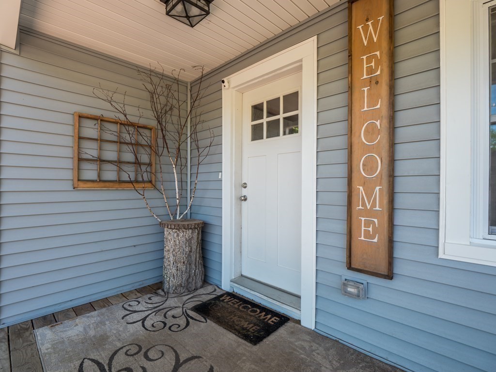 170 Arnhow Farm Road Fitchburg, MA 01420 - Photo 8 of 42 Gallery Image 8
