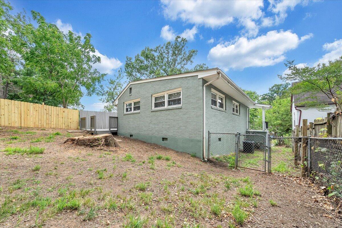 2001 Colgate Street Northeast Roanoke, VA 24012 - Photo 36 of 38 37-MIB06693