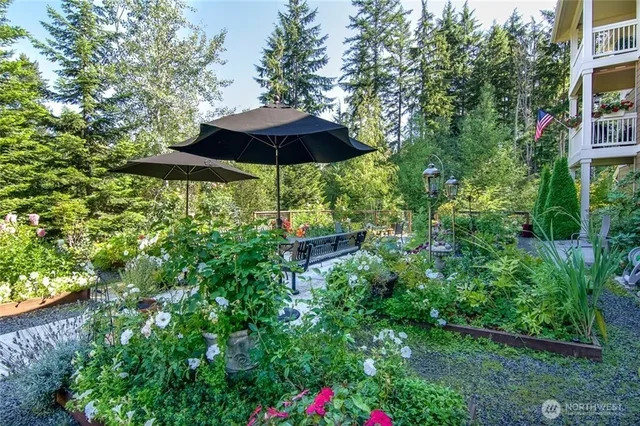 $610,000 | 23924 Northeast 115th Lane, Unit 304, Redmond, WA 98053