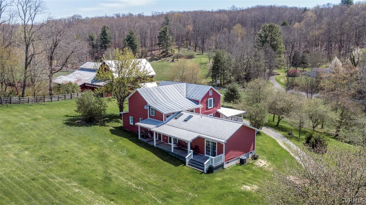 11265 Dry Run Road Williamsville, VA 24487 - Photo 6 of 49 Gallery Image 6