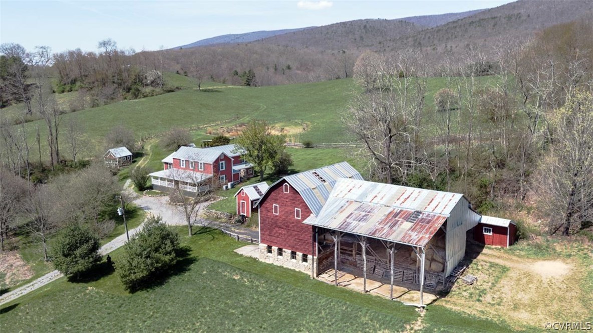 11265 Dry Run Road Williamsville, VA 24487 - Photo 7 of 49 Gallery Image 7