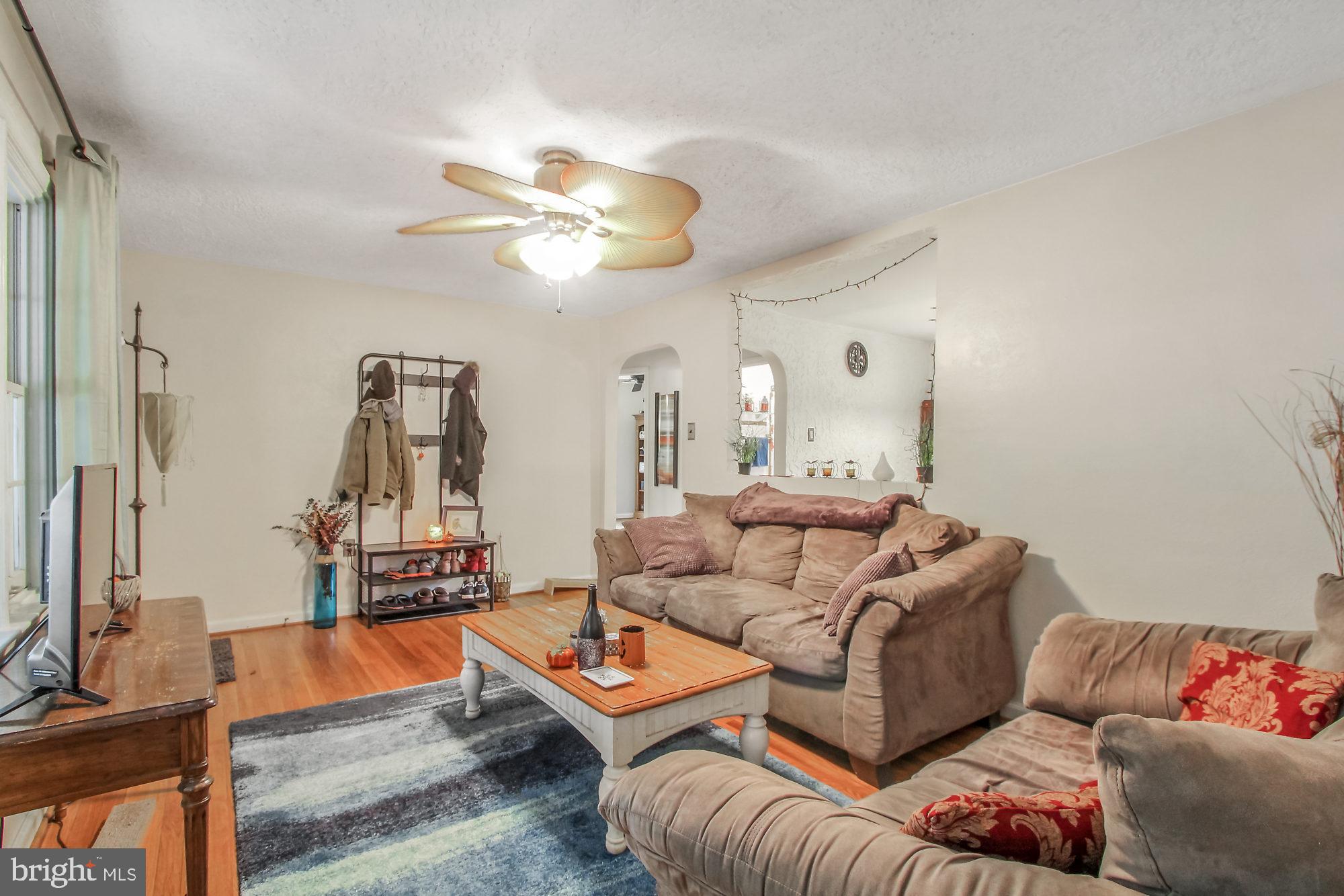 1739 Chesley Road York, PA 17403 - Photo 3 of 25 Gallery Image 3