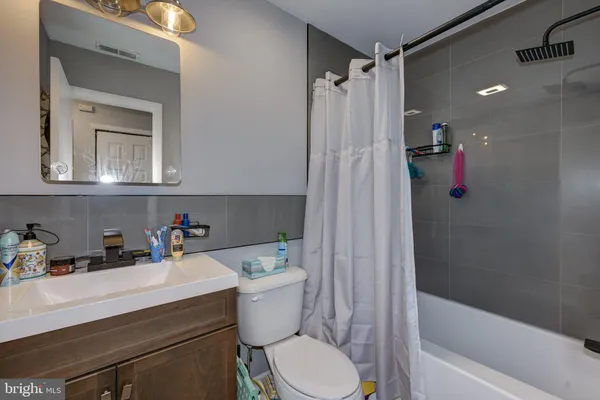 $304,900 | 75 Sandra Road, Voorhees, NJ 08043