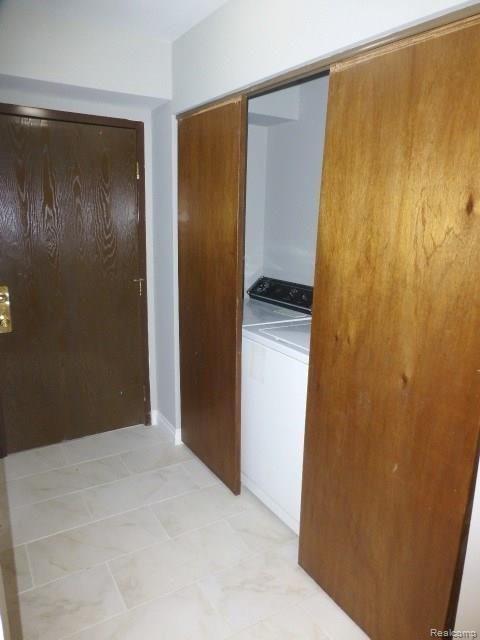 30042 Twelve Mile Road Farmington, MI 48334 - Photo 17 of 18