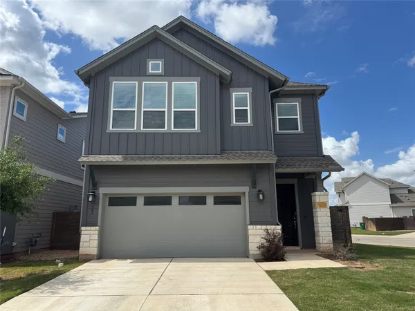 $2,699 | 3000 Chisholm Trail Road, Unit 33, Round Rock, TX 78681