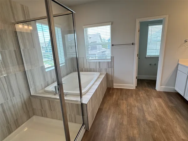 $2,699 | 3000 Chisholm Trail Road, Unit 33, Round Rock, TX 78681