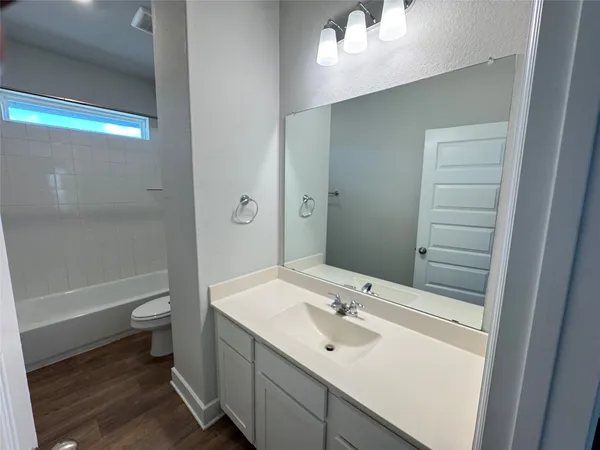 $2,699 | 3000 Chisholm Trail Road, Unit 33, Round Rock, TX 78681