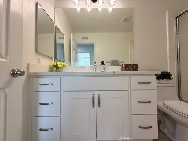 $6,200 | 9 La Quinta, Irvine, CA 92612