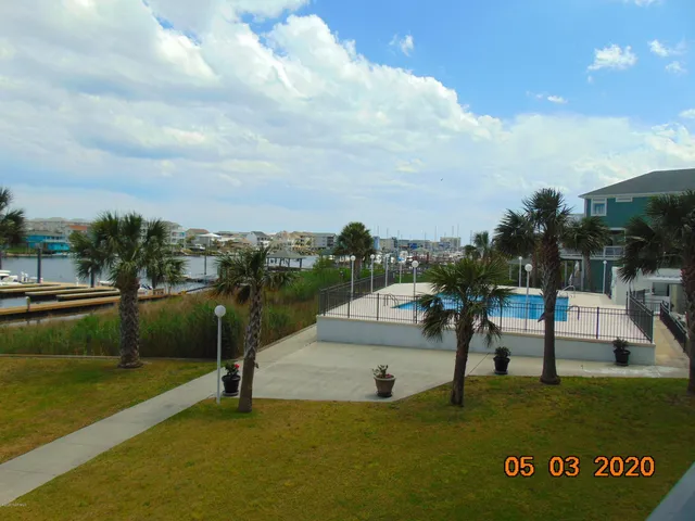 $1,995 | 1080 St Joseph Street, Unit 1A, Carolina Beach, NC 28428