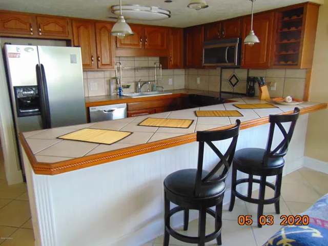 $1,995 | 1080 St Joseph Street, Unit 1A, Carolina Beach, NC 28428