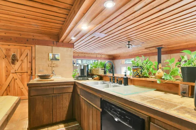 $498,000 | 17533 Humbug Creek Road, Glencoe, CA 95232