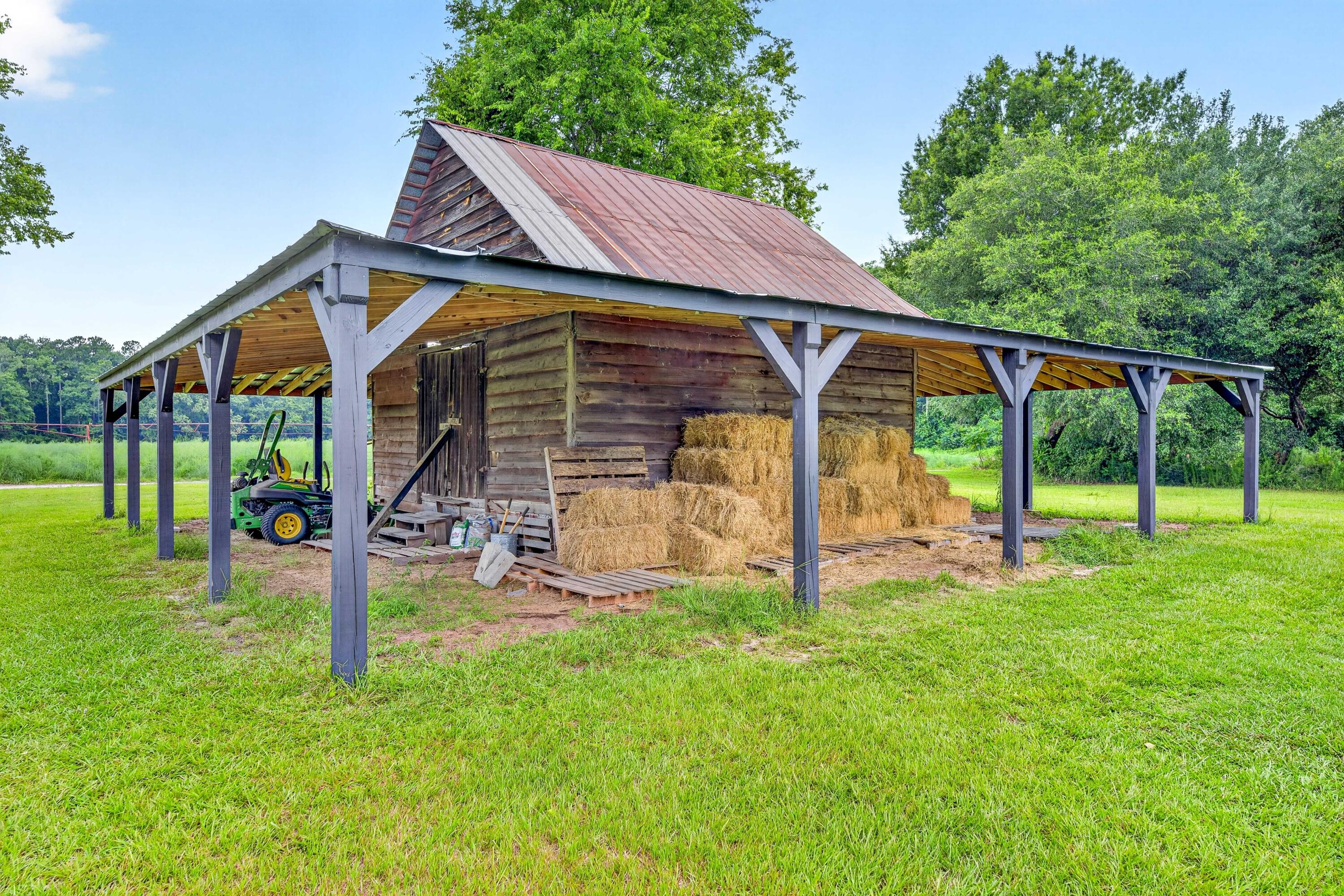 294 Nates Store Road Cameron, SC 29030 - Photo 6 of 41 Tobacco Barn