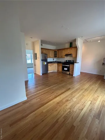 $2,500 | 25 South Division Street, Peekskill, NY 10566