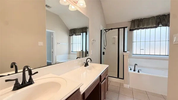 $2,950 | 5623 Maverick Bend Lane, Missouri City, TX 77459