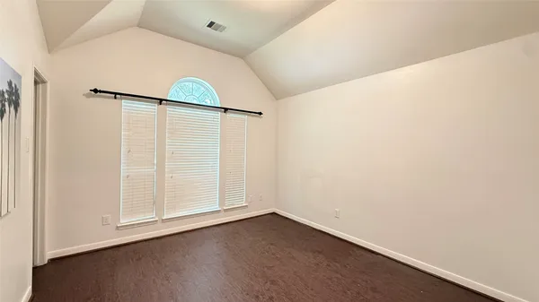 $2,950 | 5623 Maverick Bend Lane, Missouri City, TX 77459