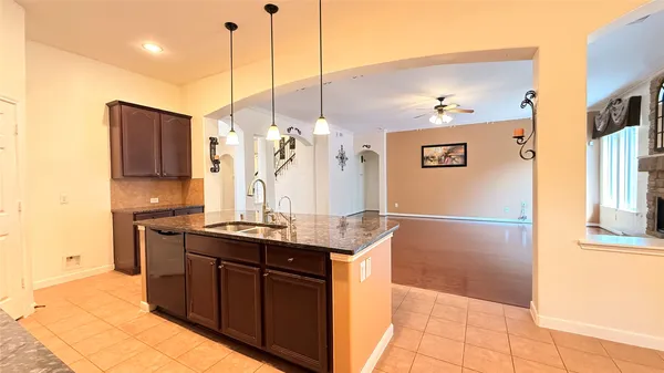 $2,950 | 5623 Maverick Bend Lane, Missouri City, TX 77459