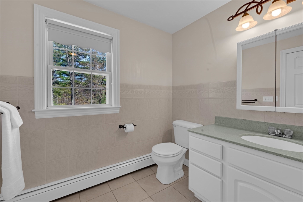 93 Haggerty Road Charlton, MA 01507 - Photo 25 of 36