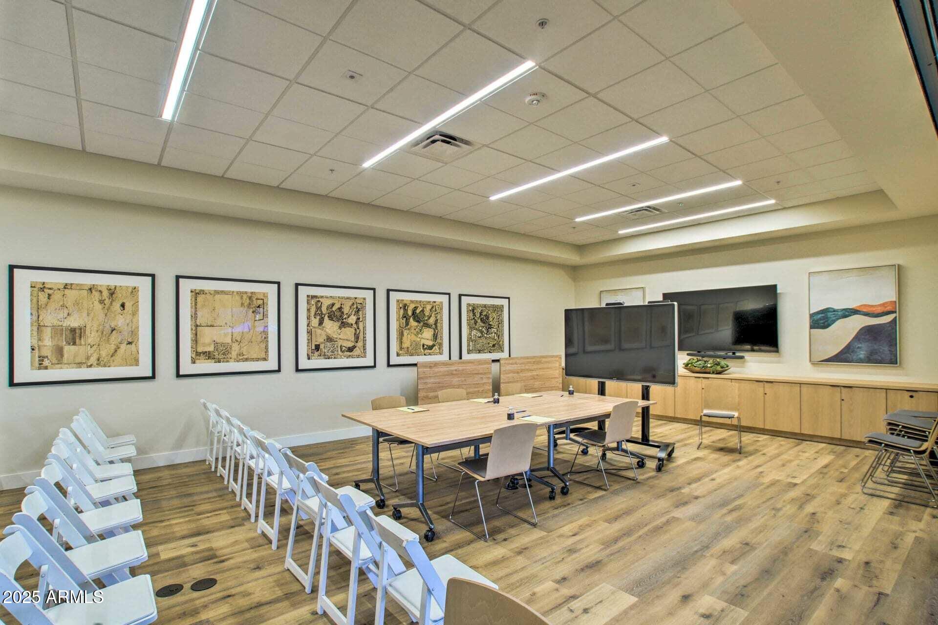 7710 East Gainey Ranch Road, Unit 211 Scottsdale, AZ 85258 - Photo 41 of 45 Meeting Room