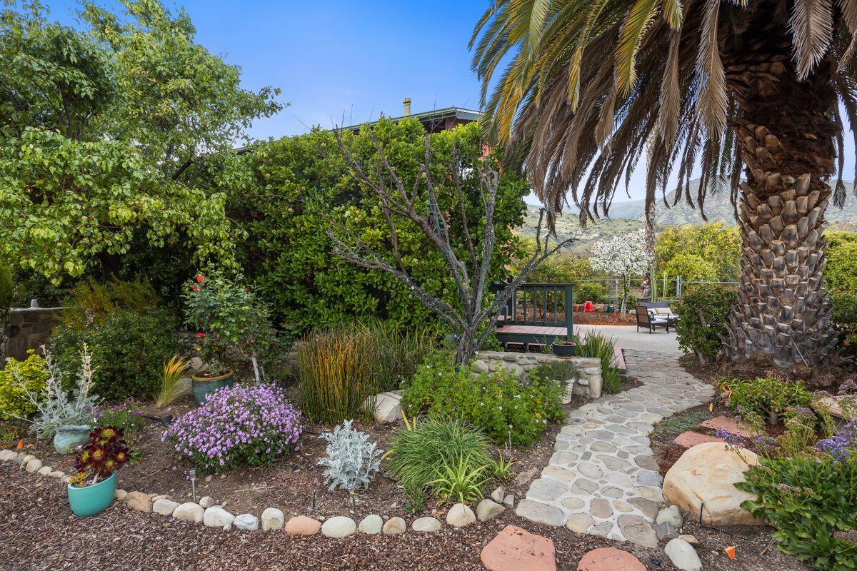 2477 Fordyce Road Ojai, CA 93023 - Photo 40 of 50 photo_online_040