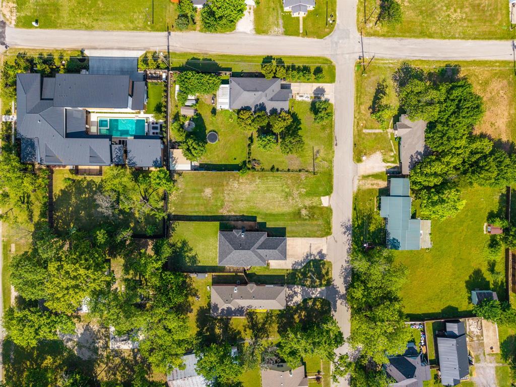 405 East Maple Street Celina, TX 75009 - Photo 12 of 15