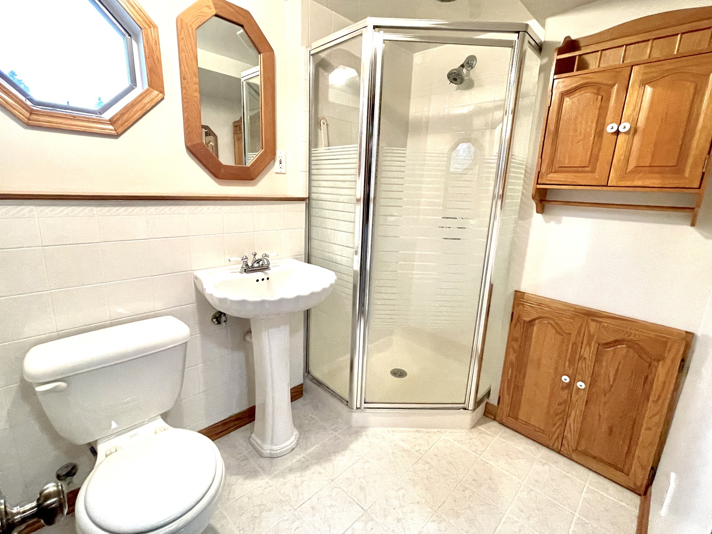 38W480 McDonald Road Elgin, IL 60124 - Photo 11 of 15