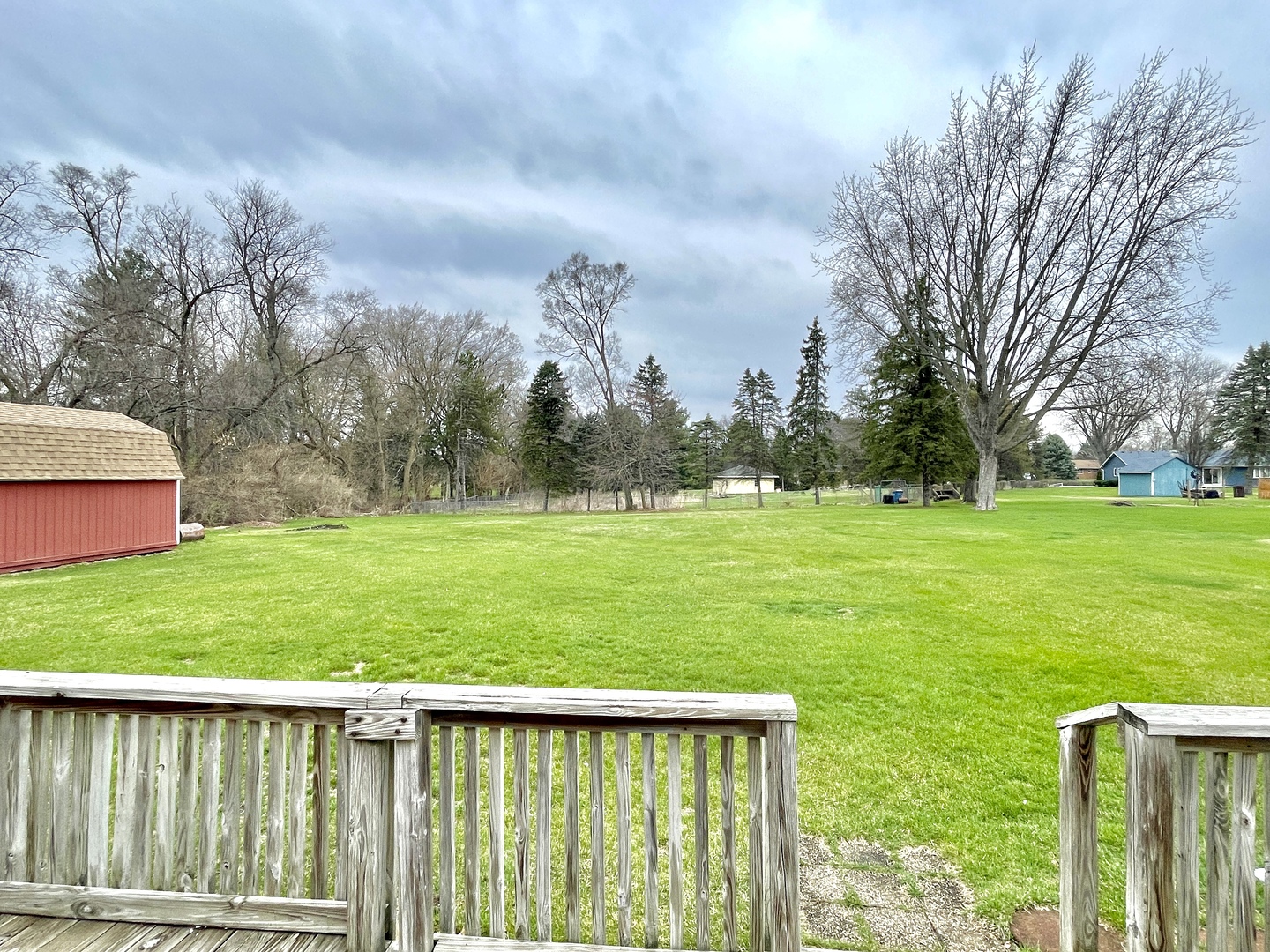 38W480 McDonald Road Elgin, IL 60124 - Photo 14 of 15