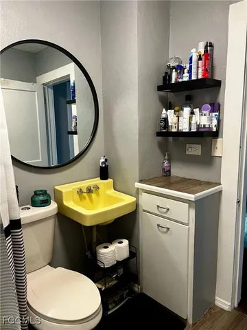 $850,000 | 1531-1533 Hough Street, Fort Myers, FL 33901