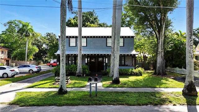 $850,000 | 1531-1533 Hough Street, Fort Myers, FL 33901
