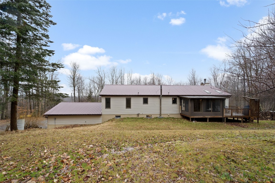 230 Round Pond Road Union Dale, PA 18470 - Photo 41 of 45