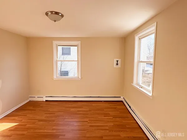 $1,850 | 11 South 10th Avenue, Unit 1, Highland Park, NJ 08904