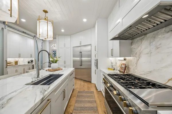$2,250,000 | 1109 Pecan Hollow Trail, McKinney, TX 75072