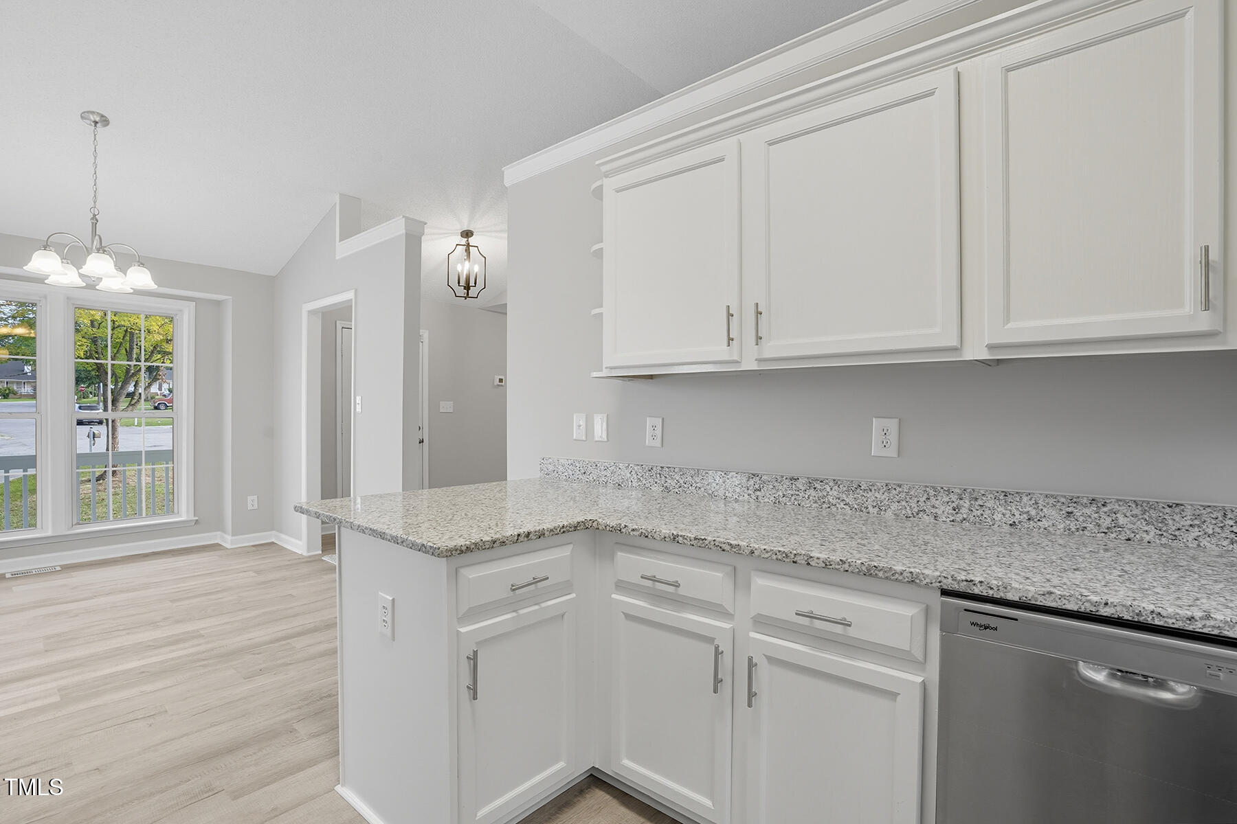 5520 Oregon Landing Place Raleigh, NC 27610 - Photo 15 of 30 Kitchen