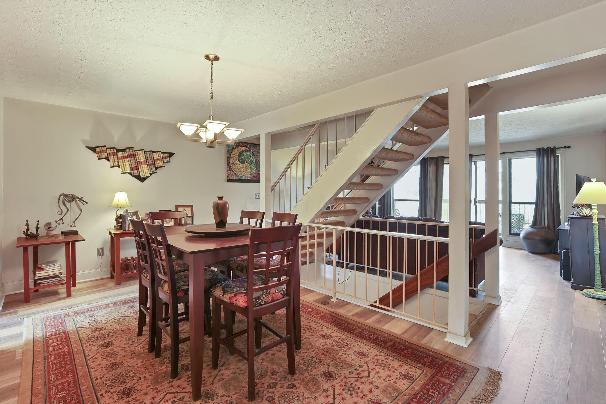 3118 Walden Ravines Columbus, OH 43221 - Photo 14 of 56 19-web-or-mls-G02A0578 (54)