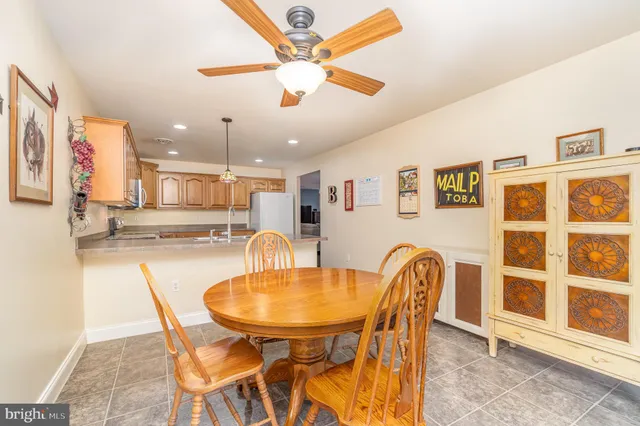 $325,000 | 1012 English Drive, Lebanon, PA 17042