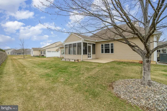 $325,000 | 1012 English Drive, Lebanon, PA 17042