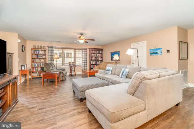 $325,000 | 1012 English Drive, Lebanon, PA 17042