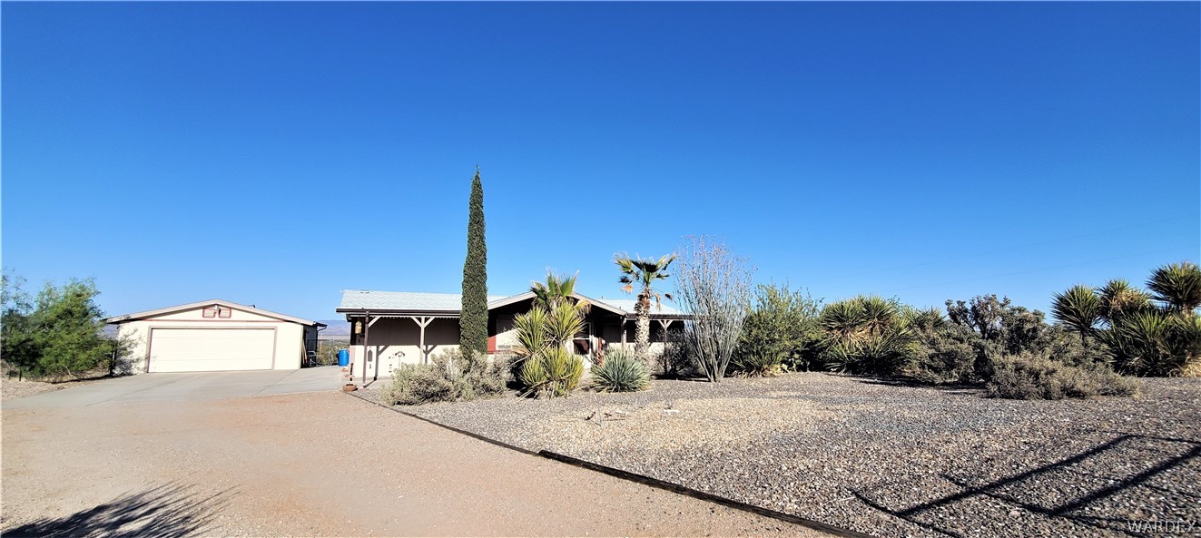 2980 Kaibab Road Golden Valley, AZ 86413 - Photo 2 of 50 Gallery Image 2