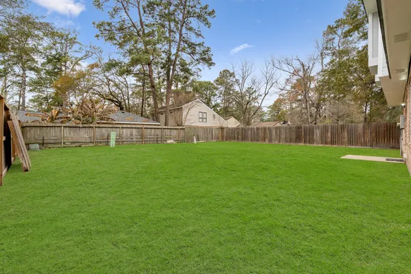 $2,300 | 11923 Pondwood Drive, Cypress, TX 77429