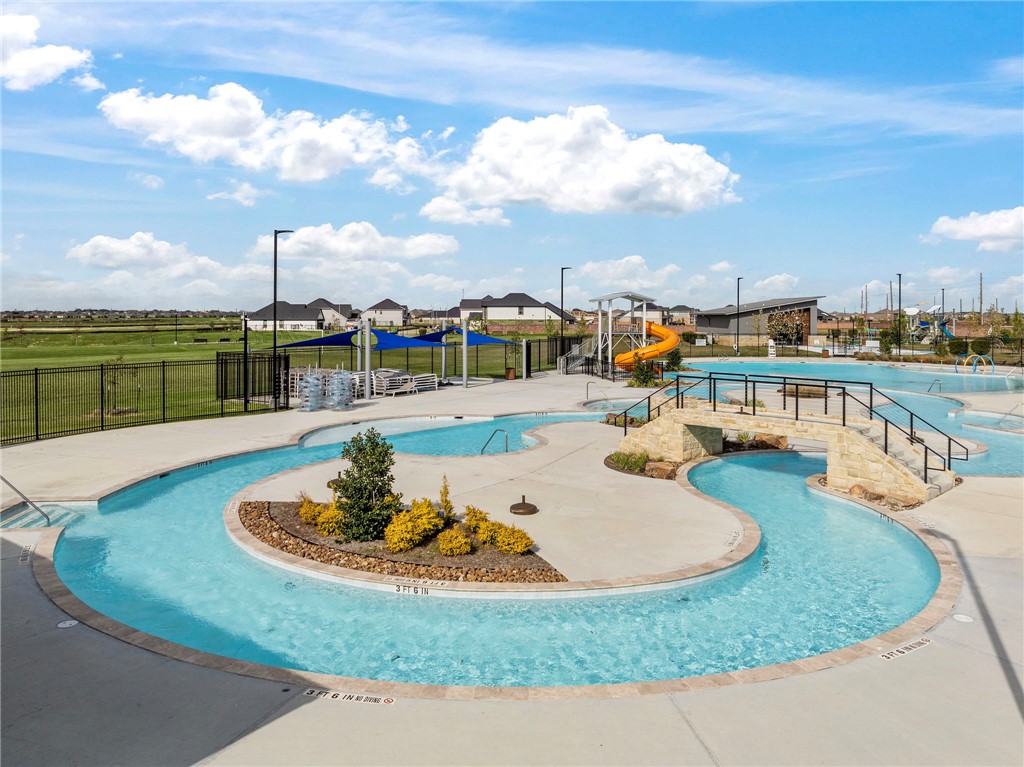 27219 Blue Pool Bryan, TX 77801 - Photo 4 of 32