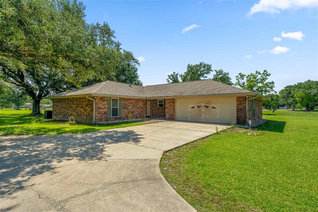 8094 Holland Road Hayes, LA 70647 - Photo 3 of 23