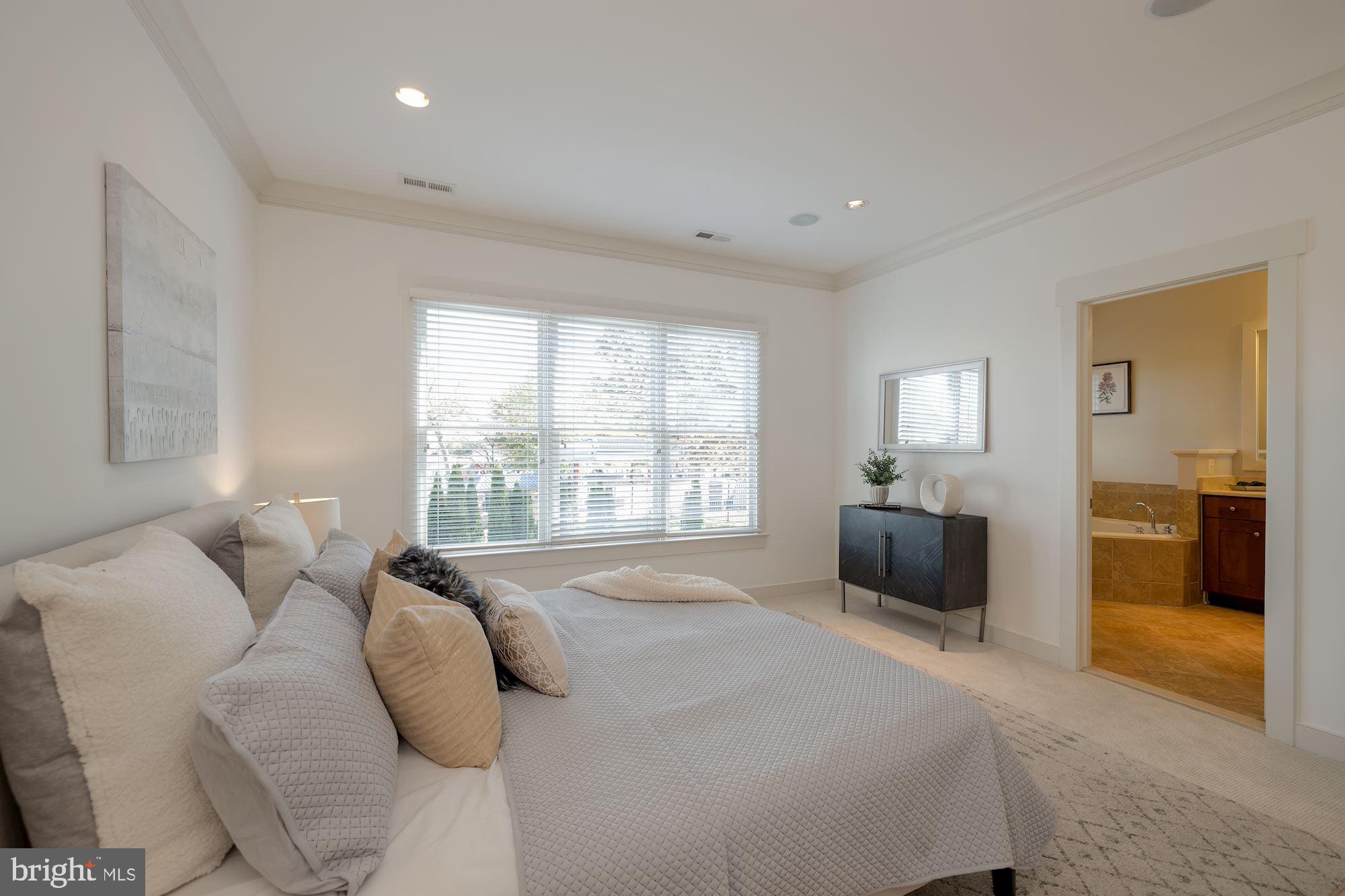 9506 Ament Street Silver Spring, MD 20910 - Photo 26 of 42 Gallery Image 26