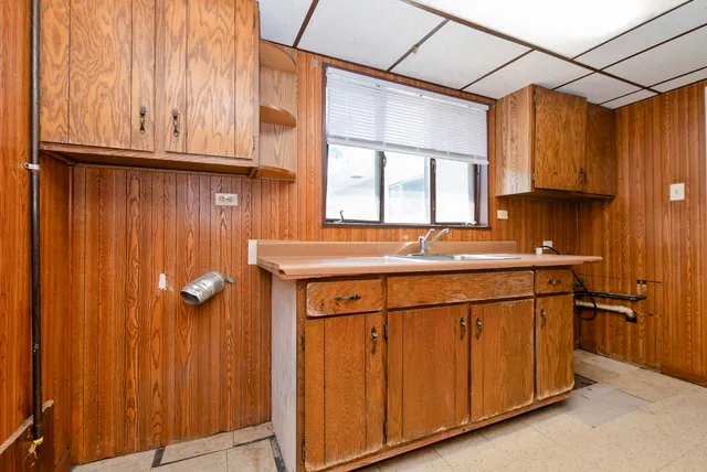 $149,000 | 417 Lakewood Boulevard, Park Forest, IL 60466