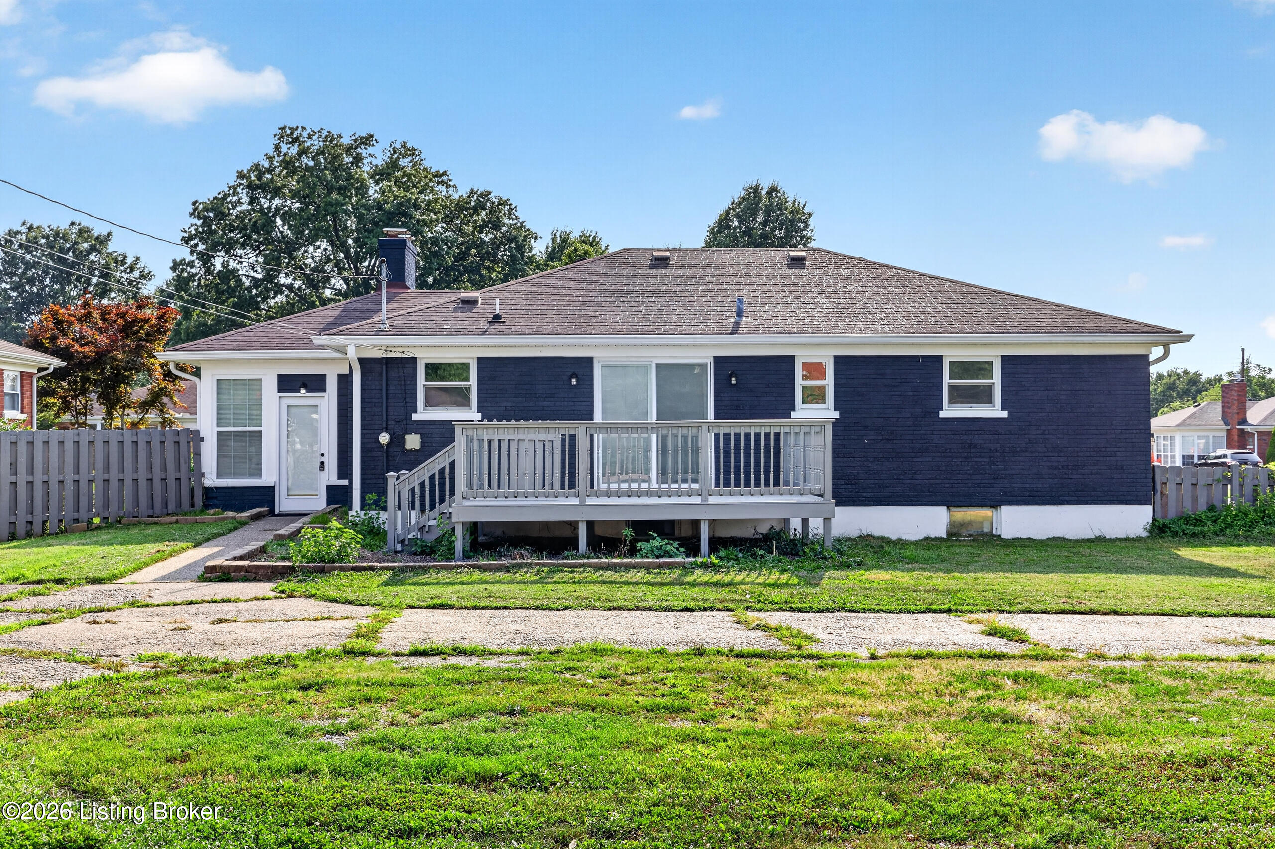 8303 Smithton Road Louisville, KY 40219 - Photo 19 of 62 019_H40A6047