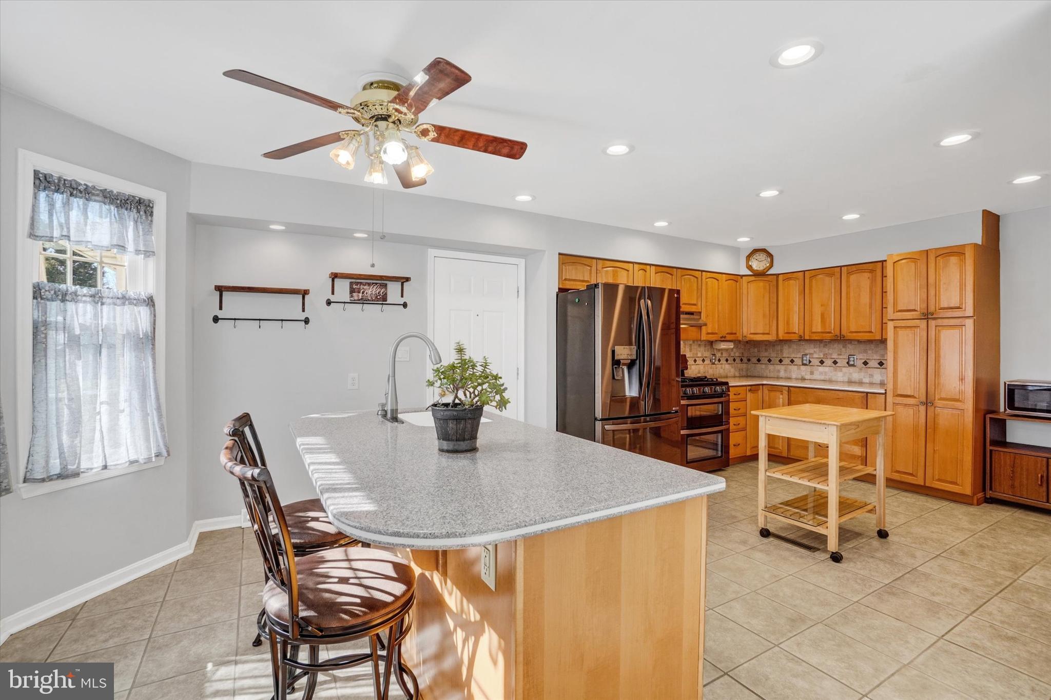 480 Hollow Road Stewartstown, PA 17363 - Photo 15 of 40