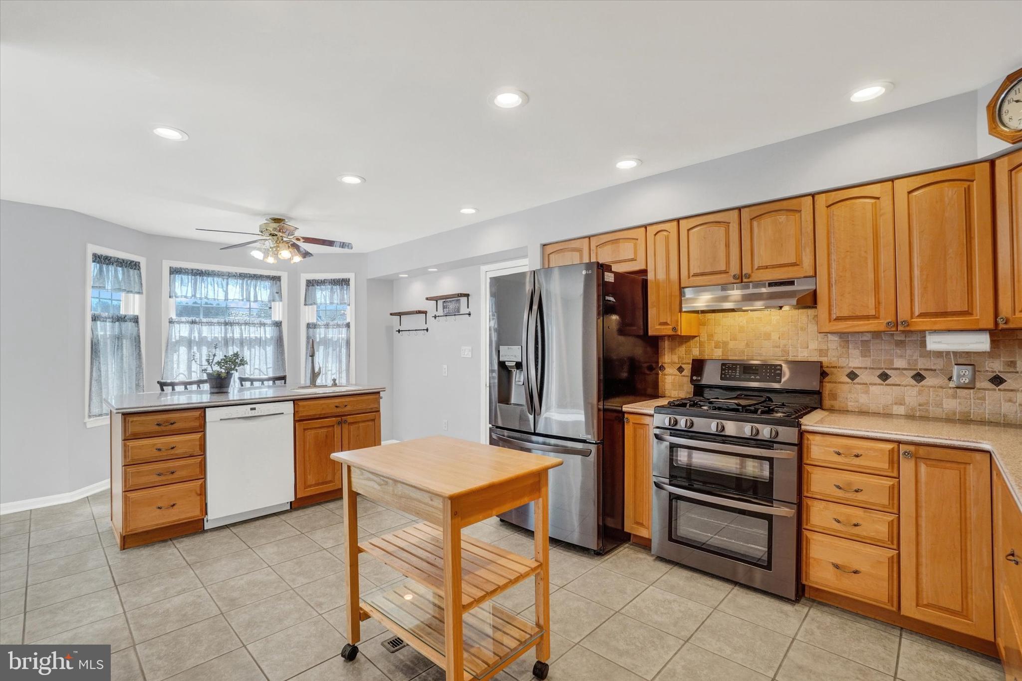 480 Hollow Road Stewartstown, PA 17363 - Photo 16 of 40